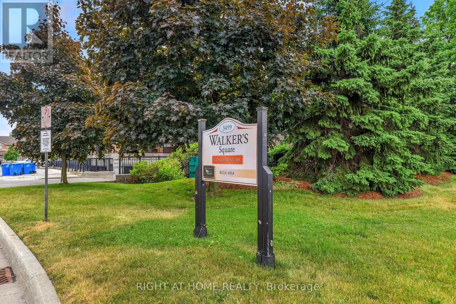 404 - 3499 UPPER MIDDLE ROAD