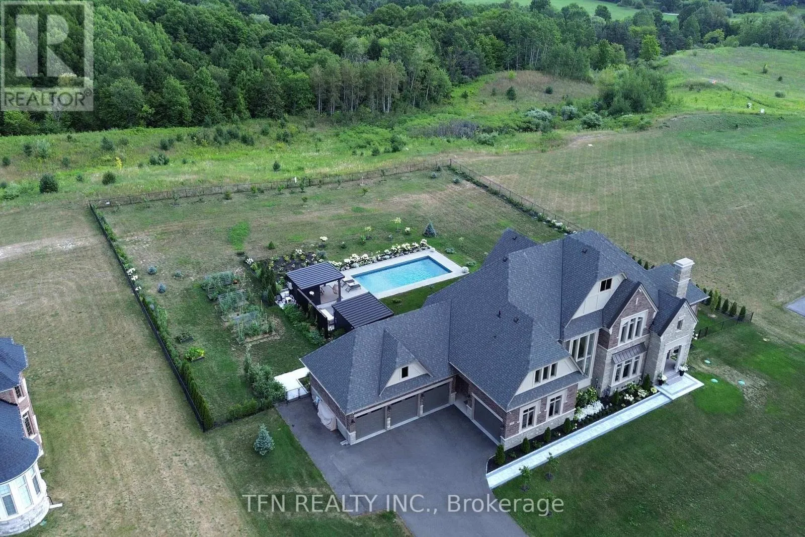 258 AMOS DRIVE