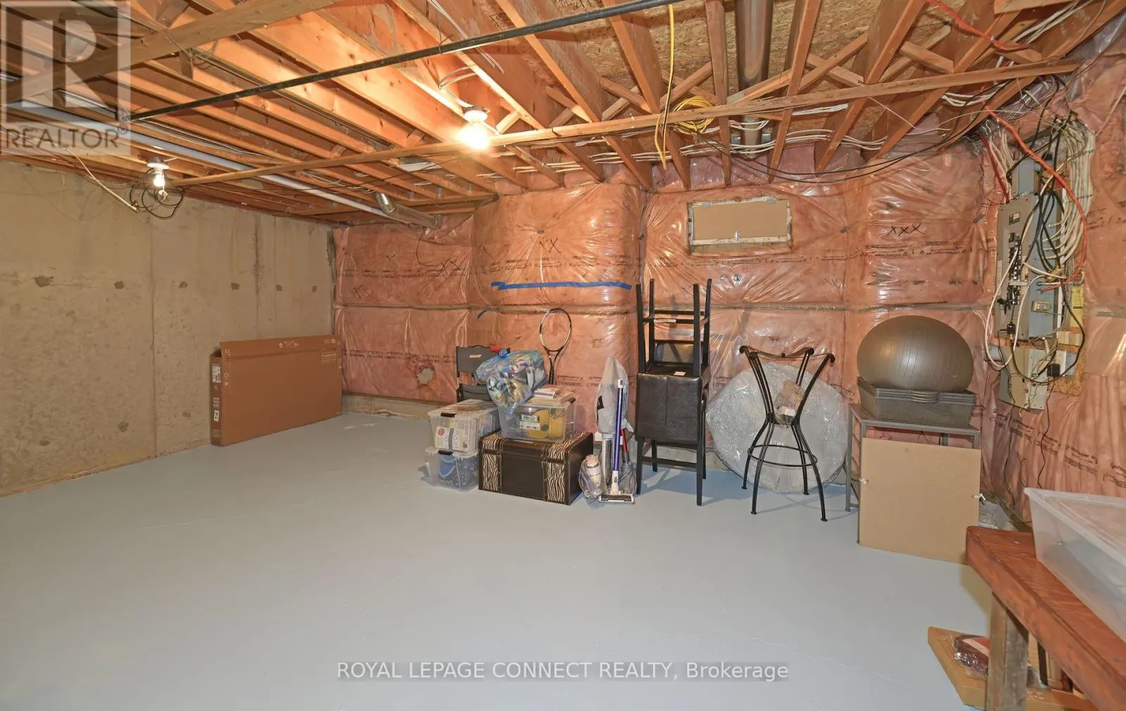 154 PRESSED BRICK DRIVE