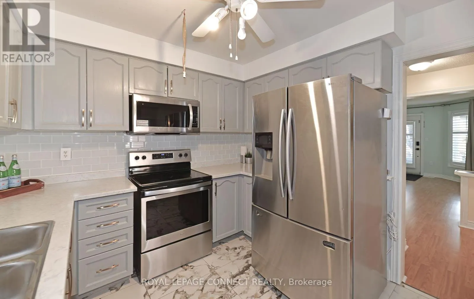 154 PRESSED BRICK DRIVE