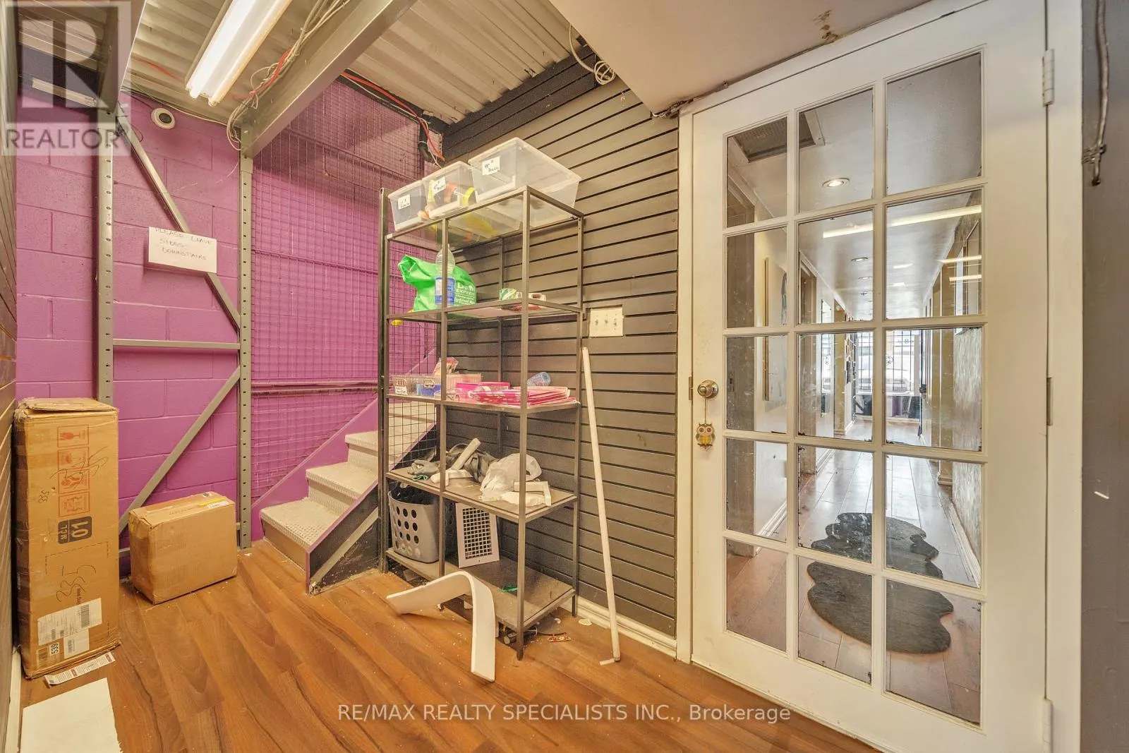 51 - 6923 STEELES AVENUE W