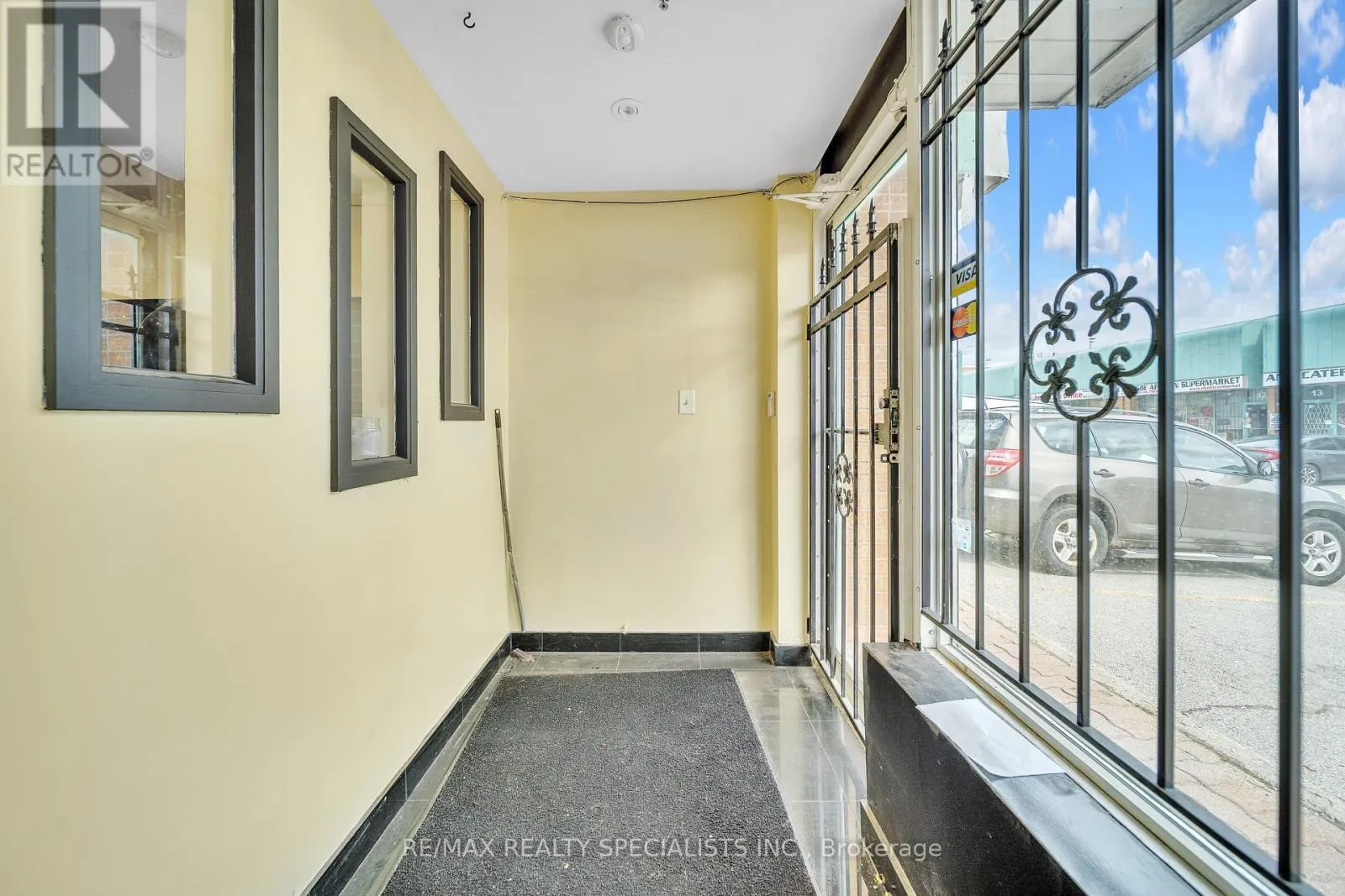 51 - 6923 STEELES AVENUE W