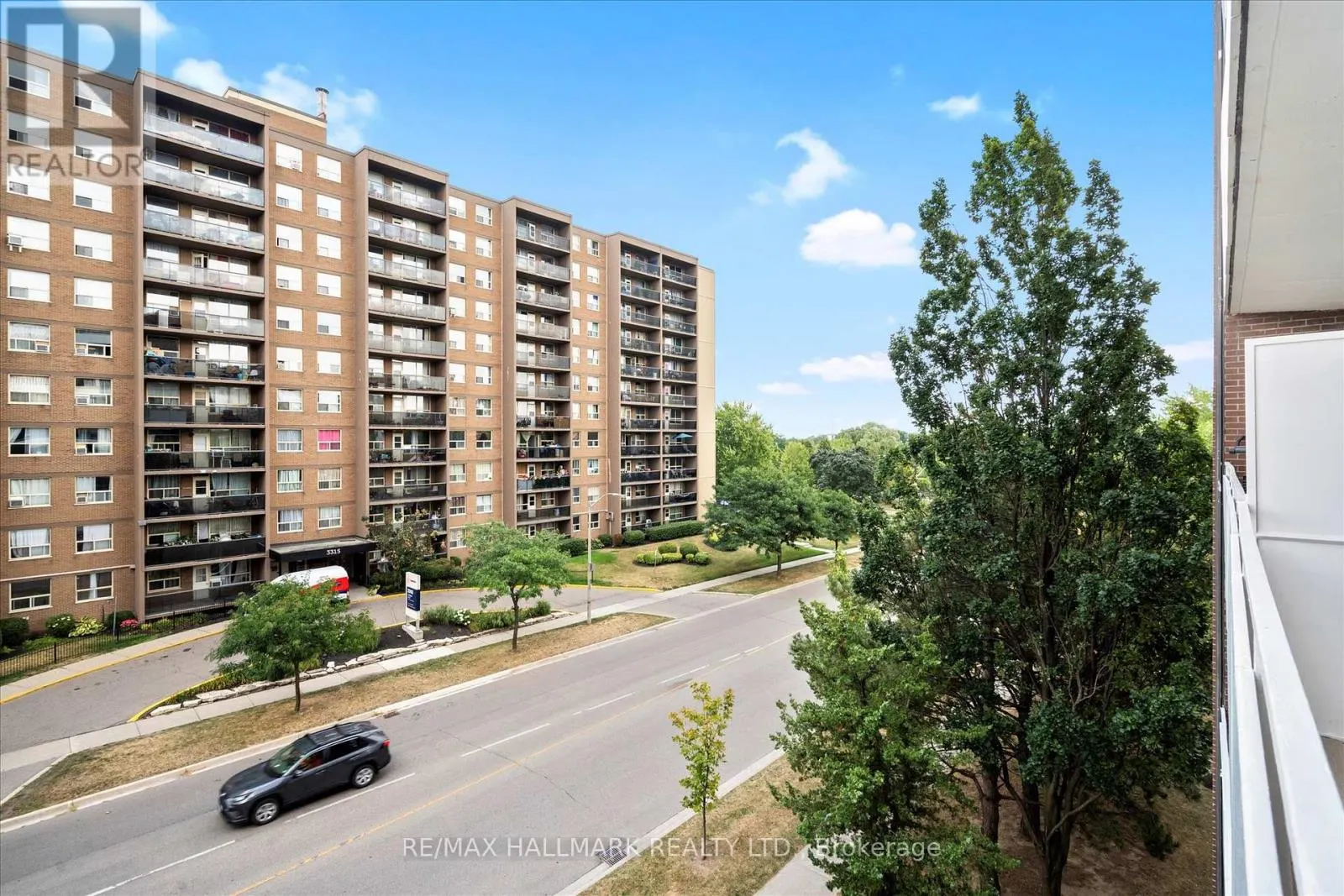 404 - 3320 FIELDGATE DRIVE