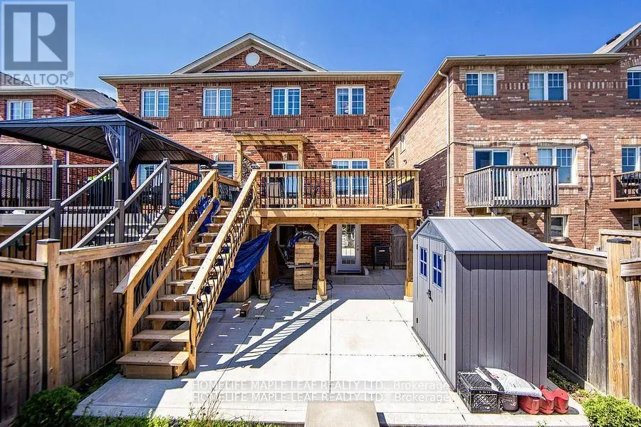 24 GULFBROOK CIRCLE