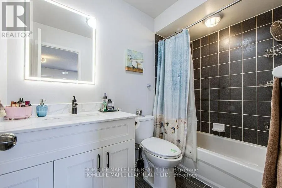 24 GULFBROOK CIRCLE