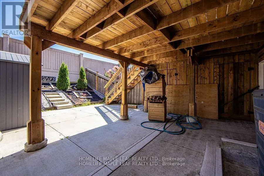 24 GULFBROOK CIRCLE