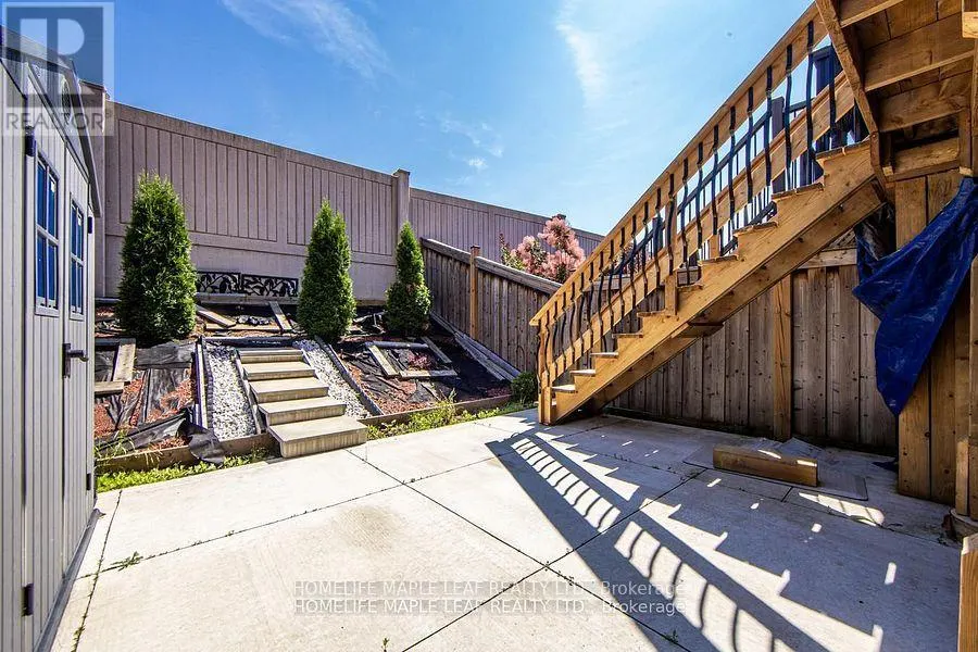 24 GULFBROOK CIRCLE