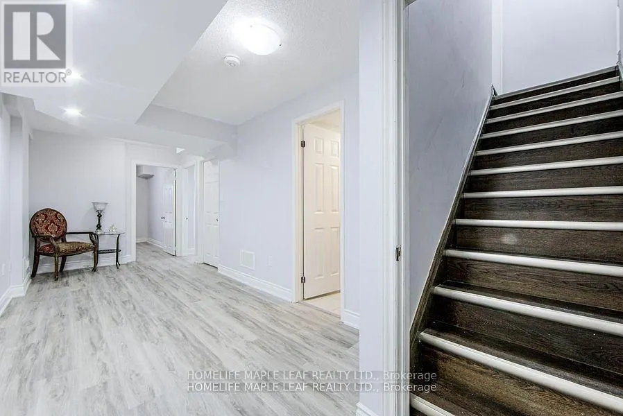 24 GULFBROOK CIRCLE