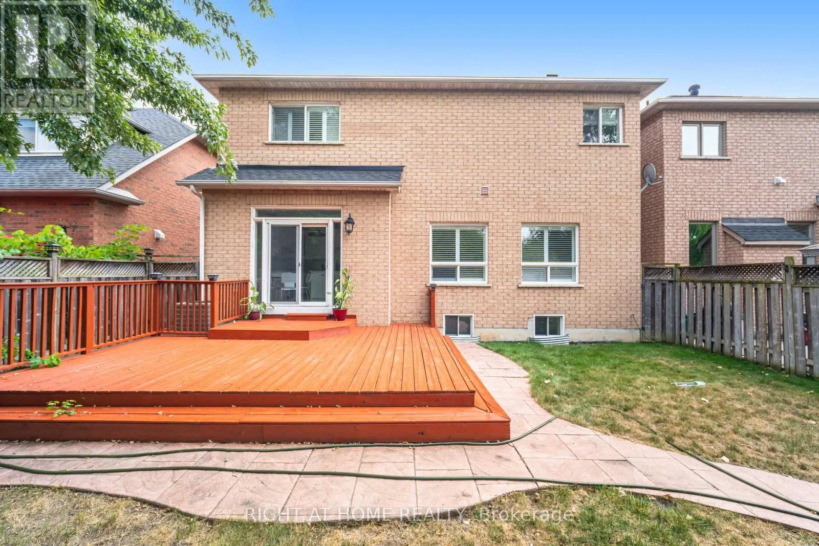 3737 BRINWOOD GATE