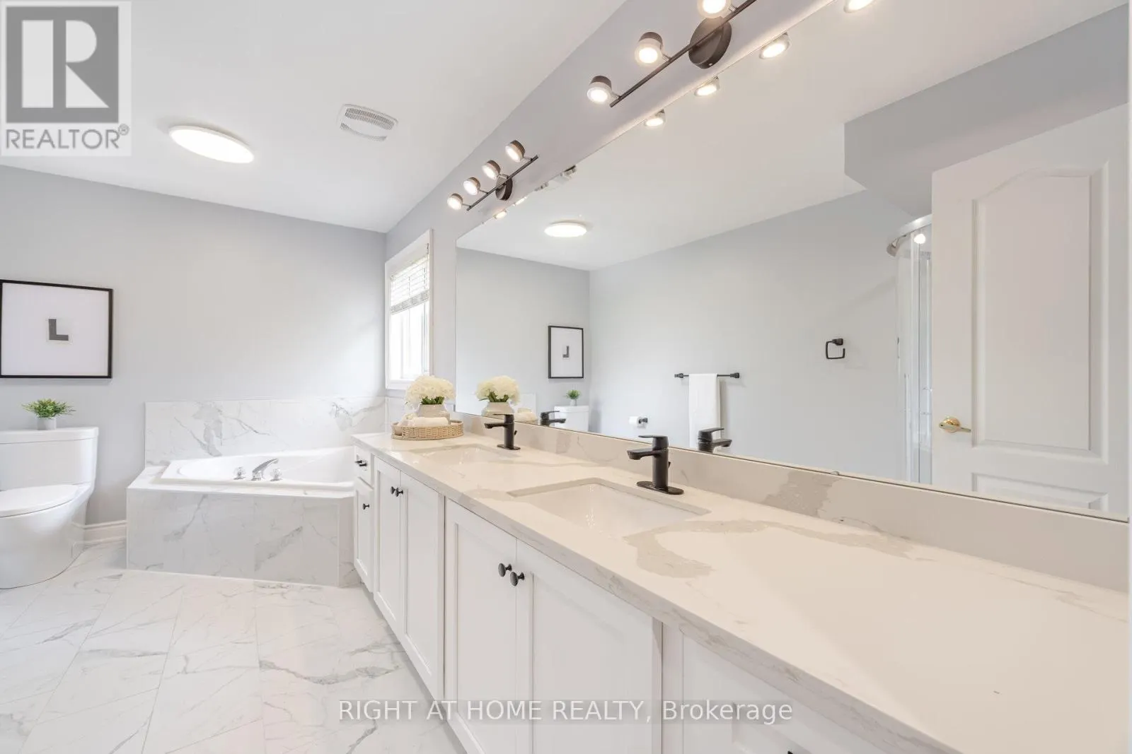 3737 BRINWOOD GATE