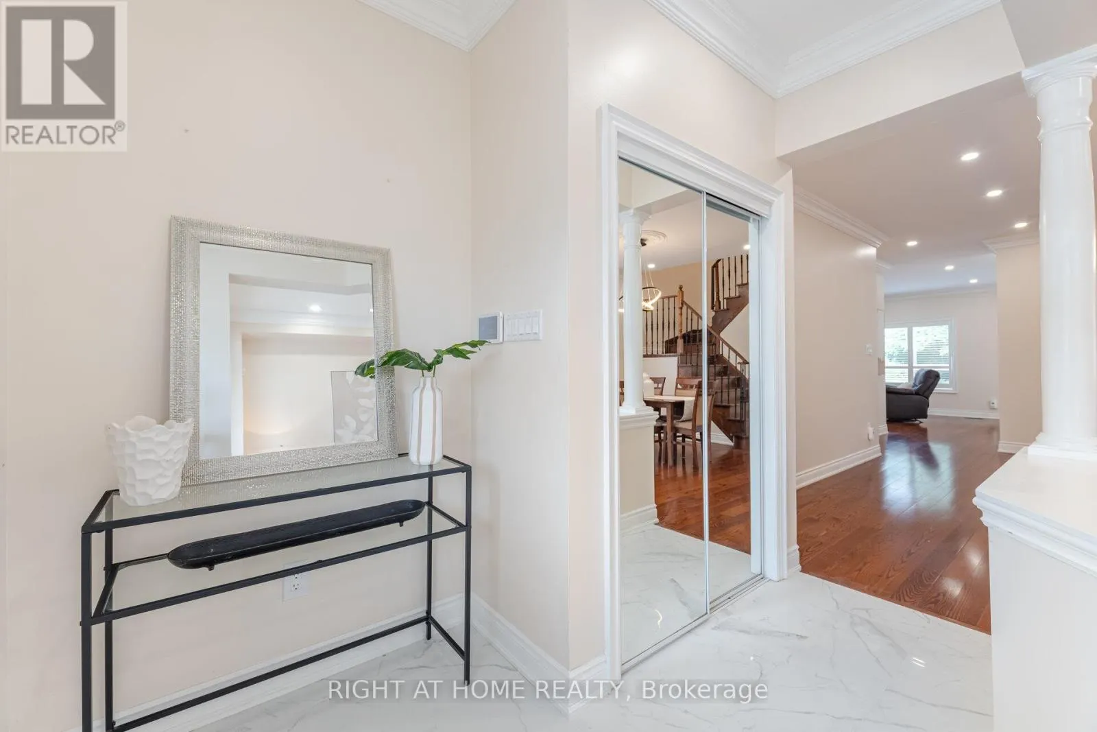 3737 BRINWOOD GATE
