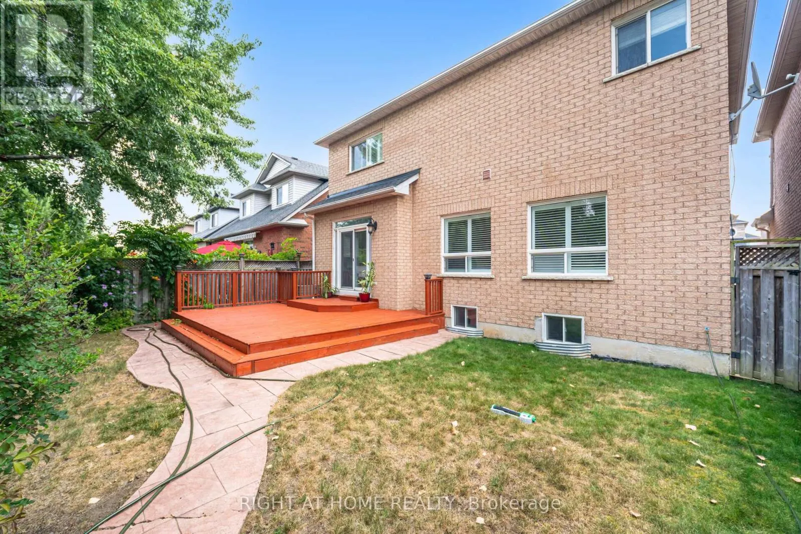 3737 BRINWOOD GATE