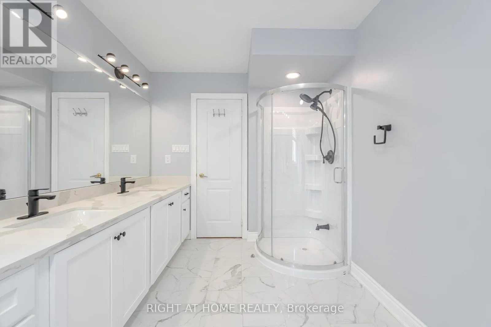 3737 BRINWOOD GATE