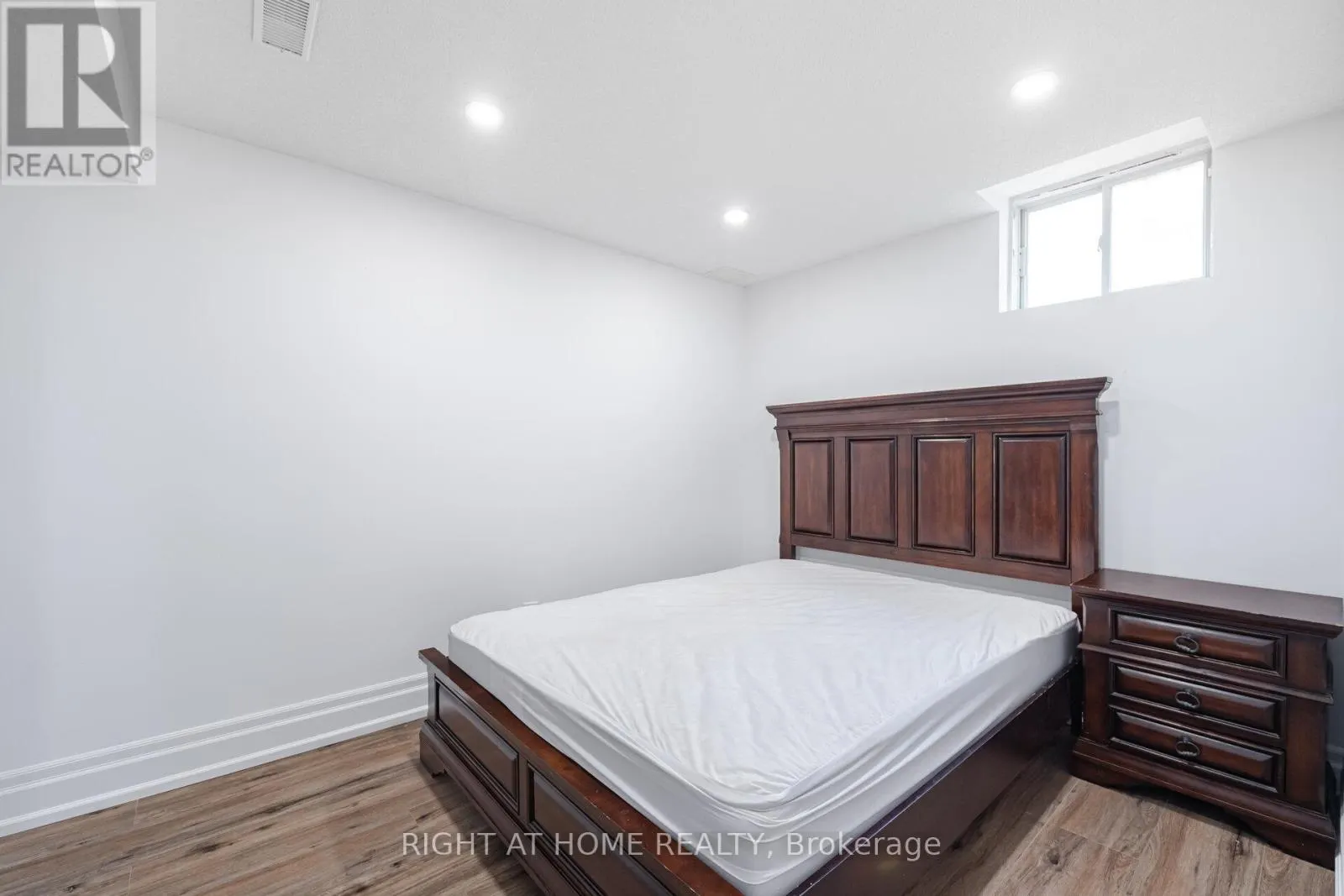 3737 BRINWOOD GATE