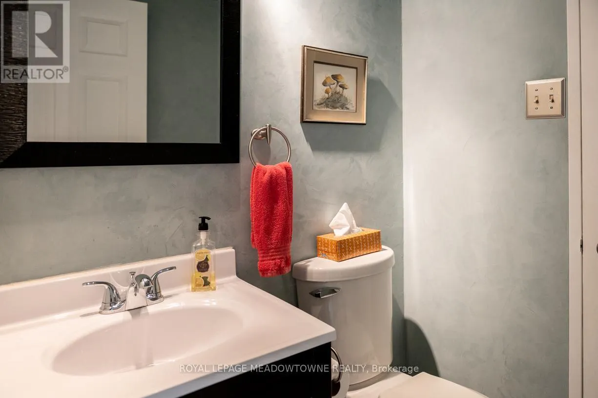 902 - 2155 BURNHAMTHORPE ROAD W