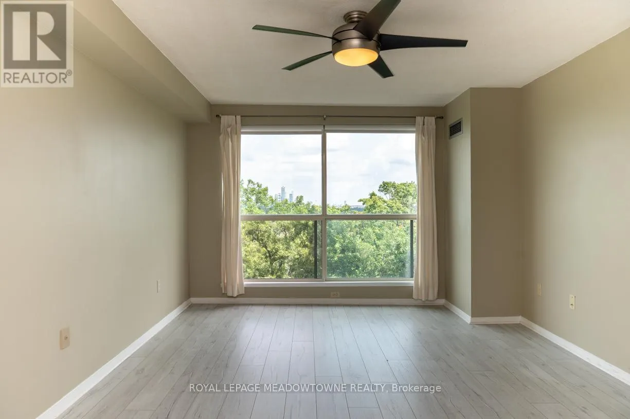 902 - 2155 BURNHAMTHORPE ROAD W