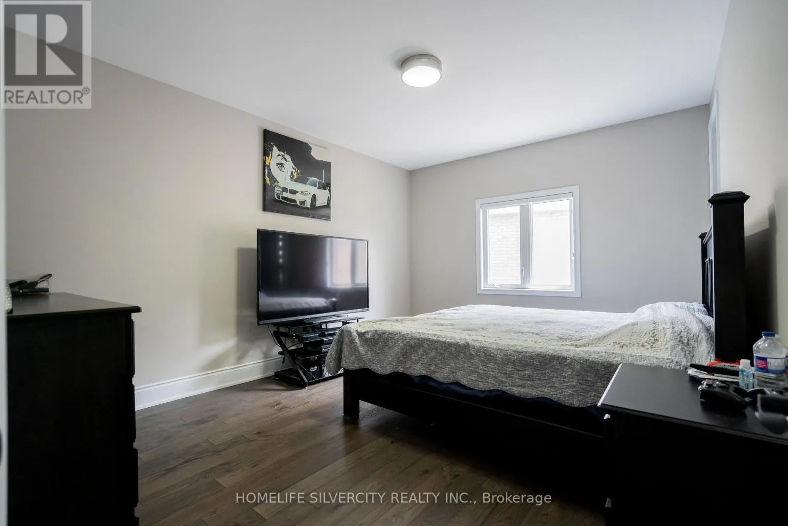 15 MOONSTRUCK STREET NE