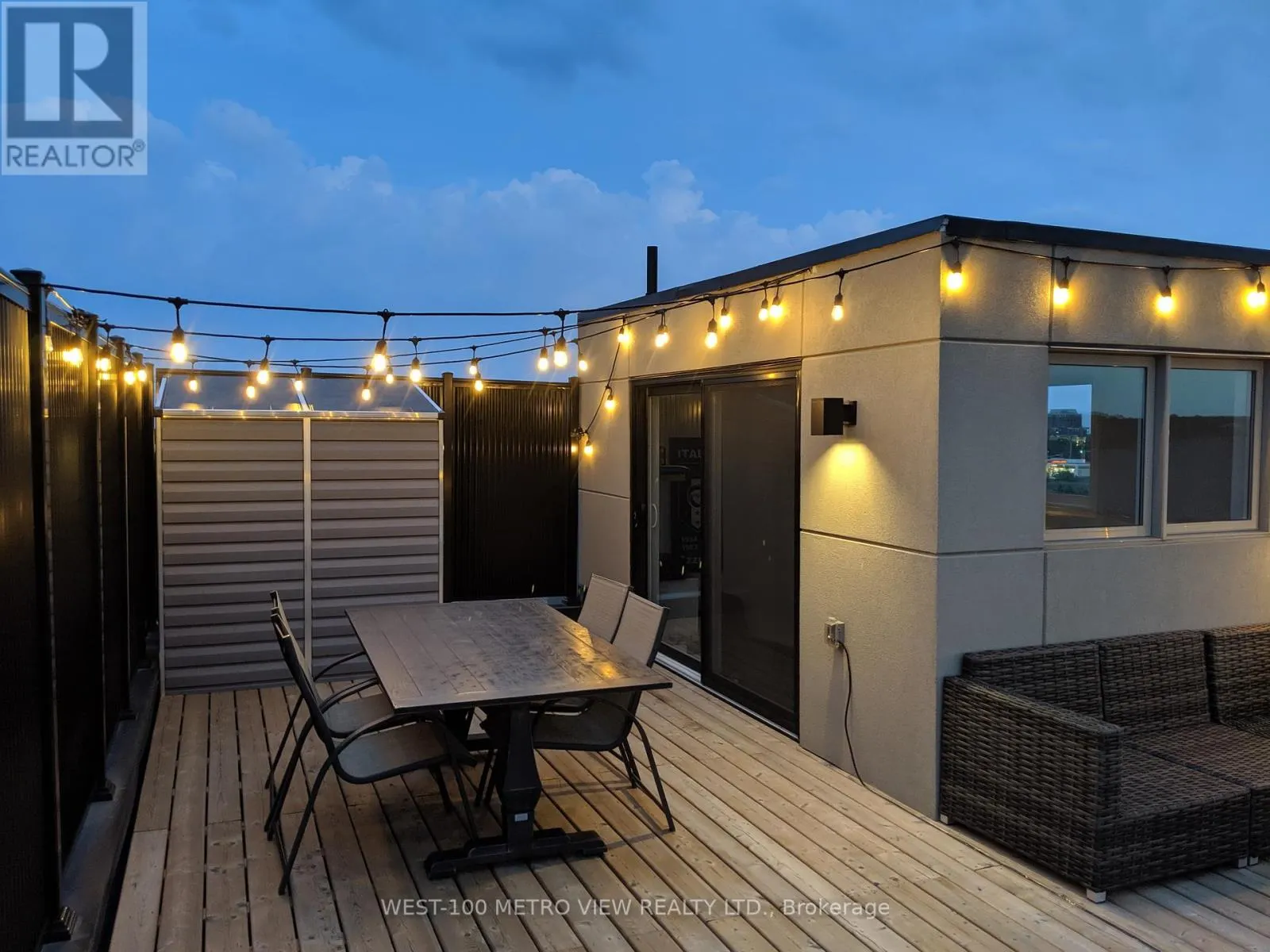 406 ATHABASCA COMMON