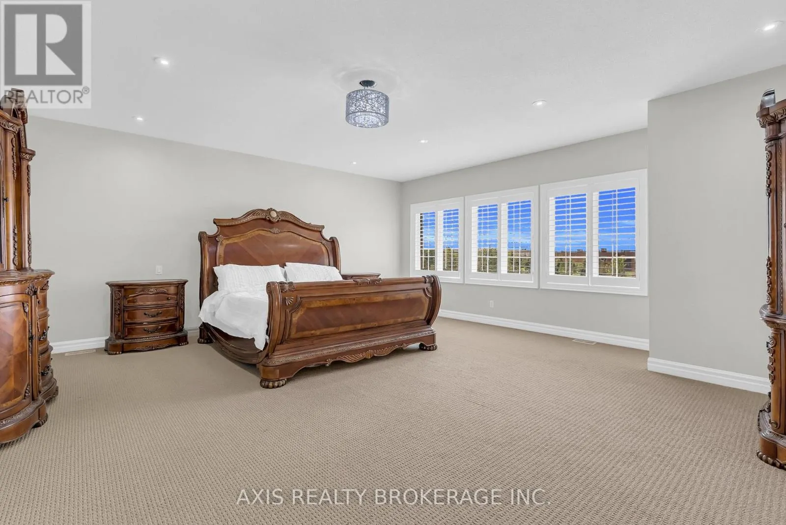 48 KELWAYS CIRCLE