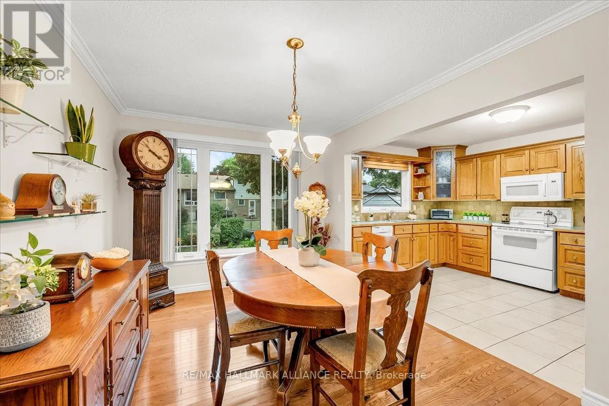 26 LOCKTON CRESCENT