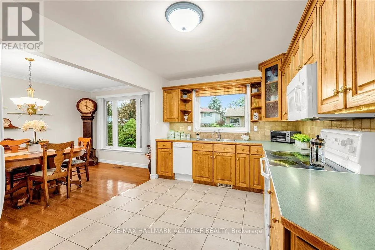 26 LOCKTON CRESCENT