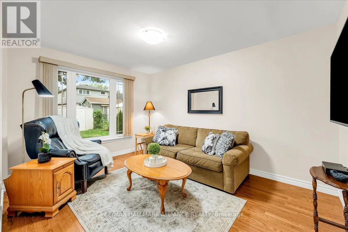 26 LOCKTON CRESCENT