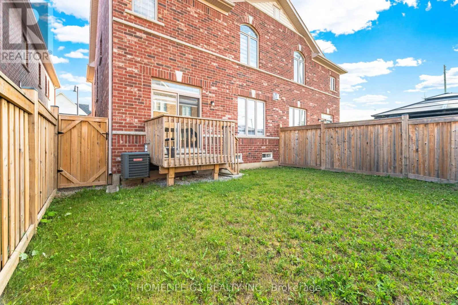 82 TRURO CIRCLE