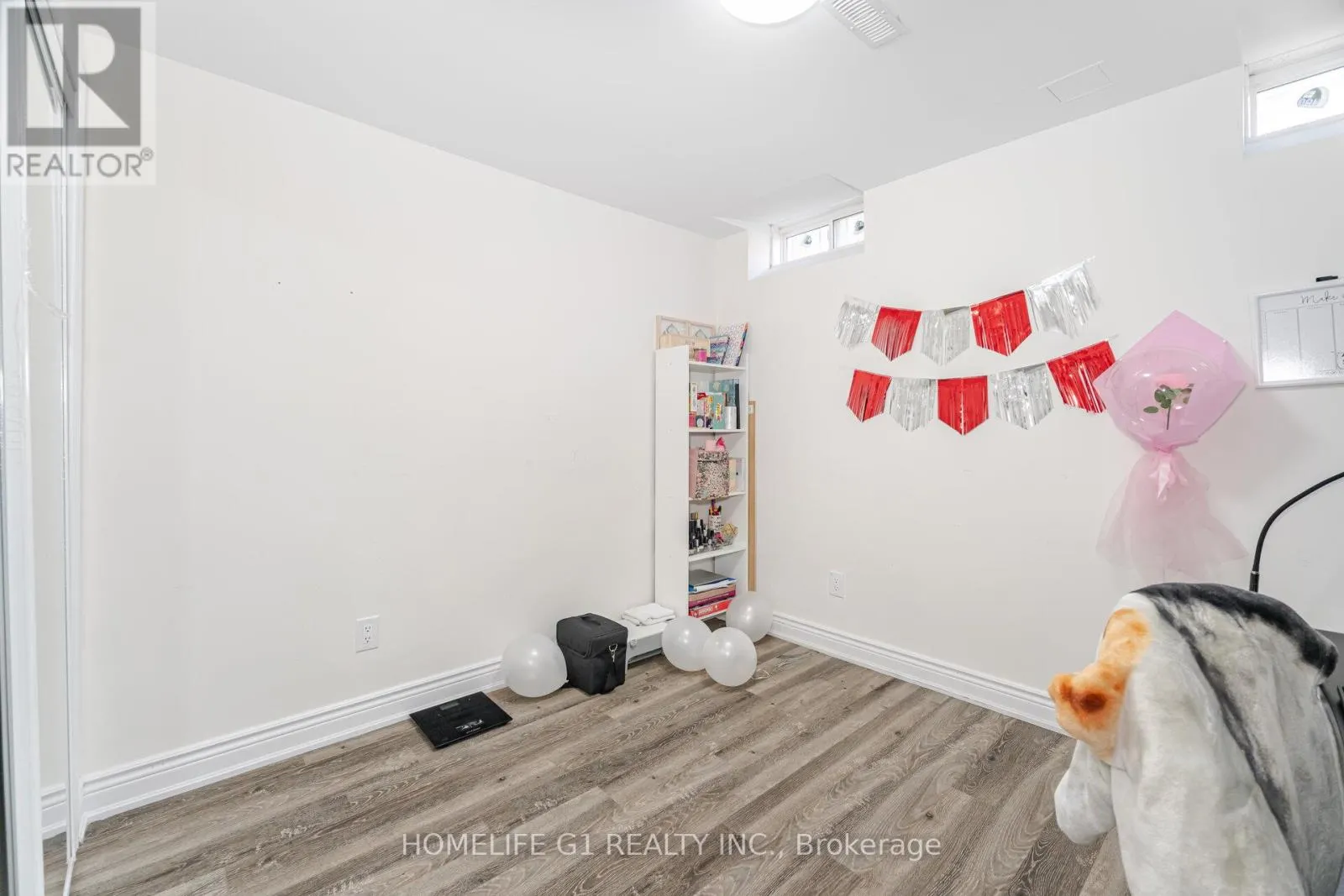 82 TRURO CIRCLE