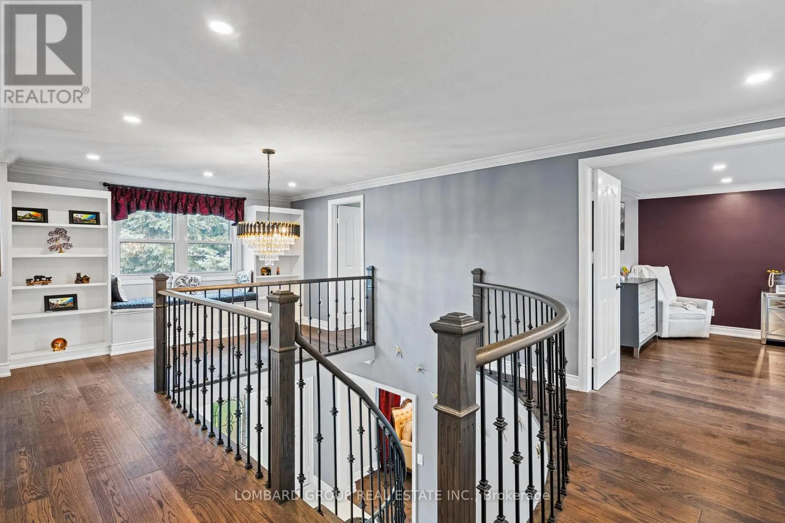 10 WHITMORE COURT