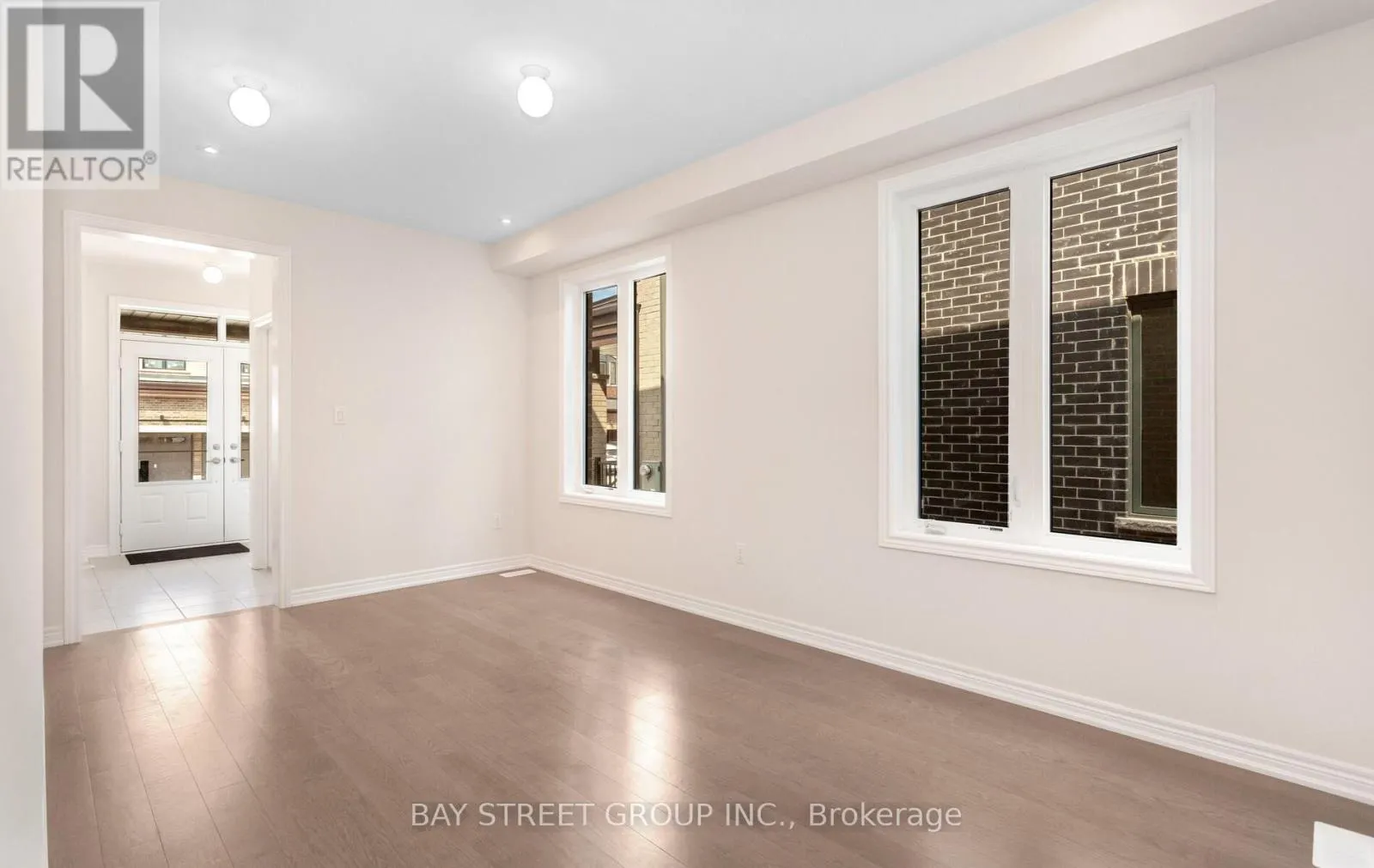 888 APPLE TERRACE