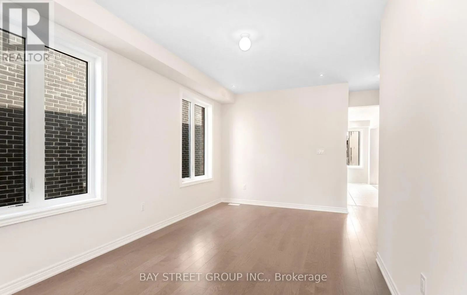888 APPLE TERRACE