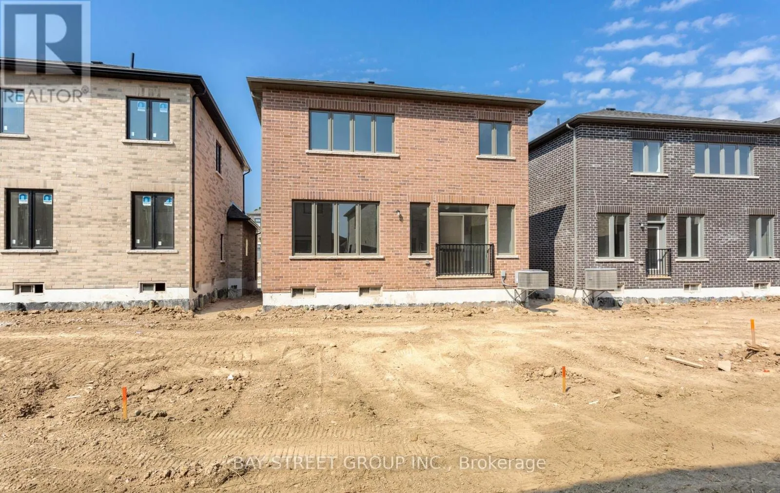 888 APPLE TERRACE