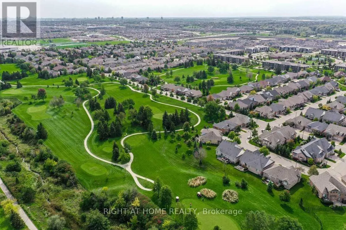 1 SEA HOLLY CRESCENT