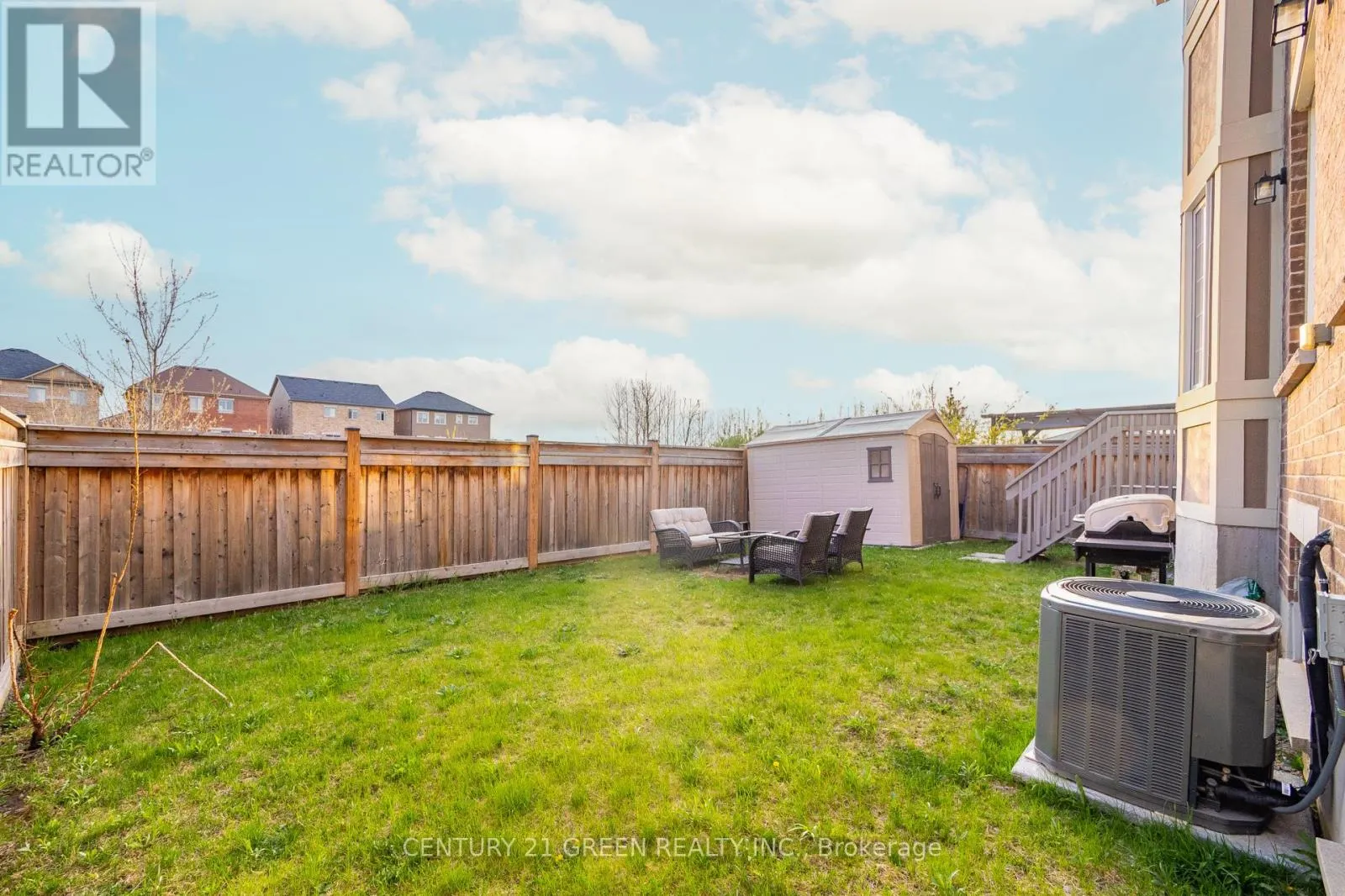 1436 CONNAUGHT TERRACE