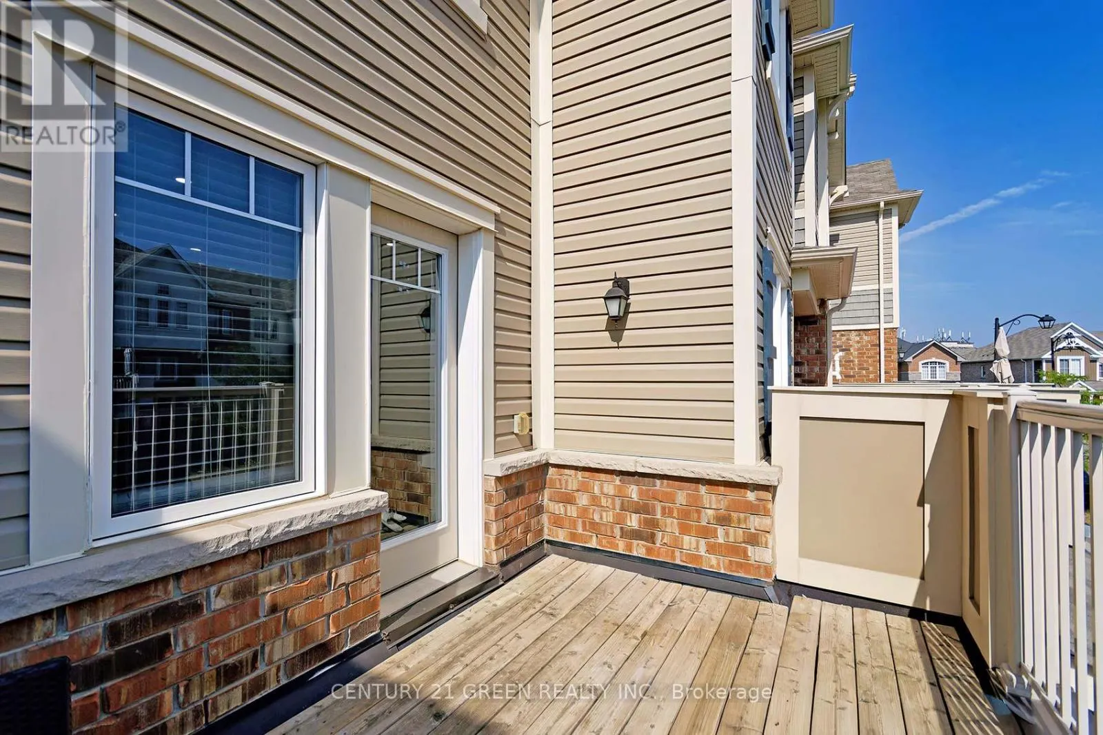 526 ALLPORT GATE