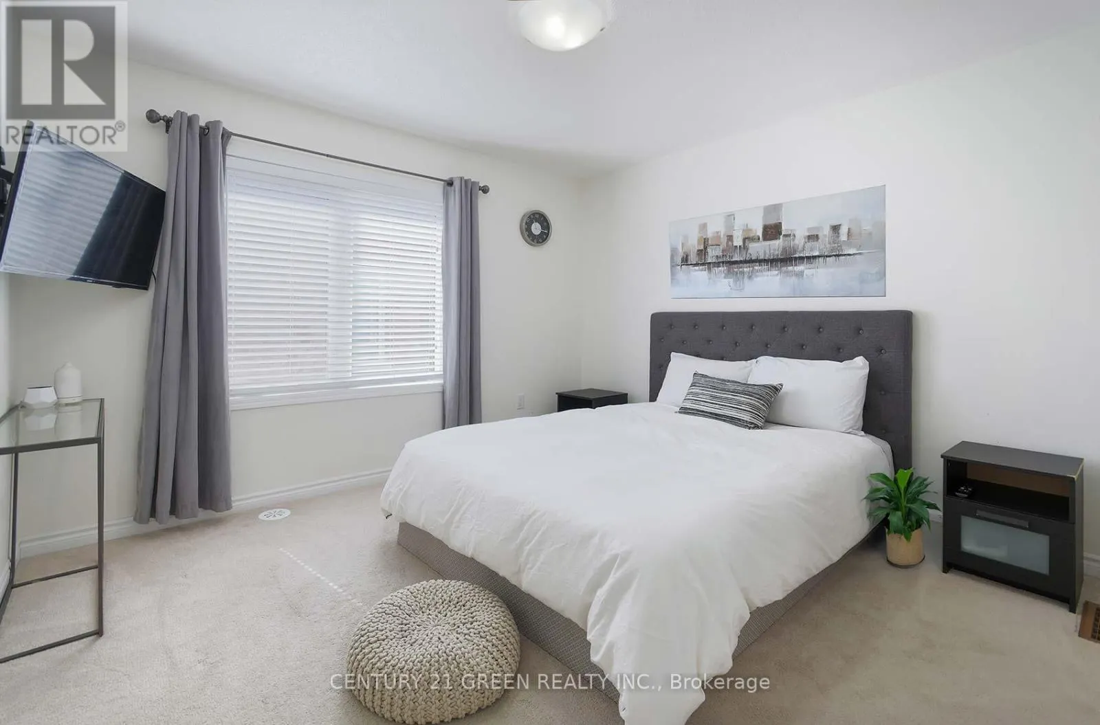 526 ALLPORT GATE