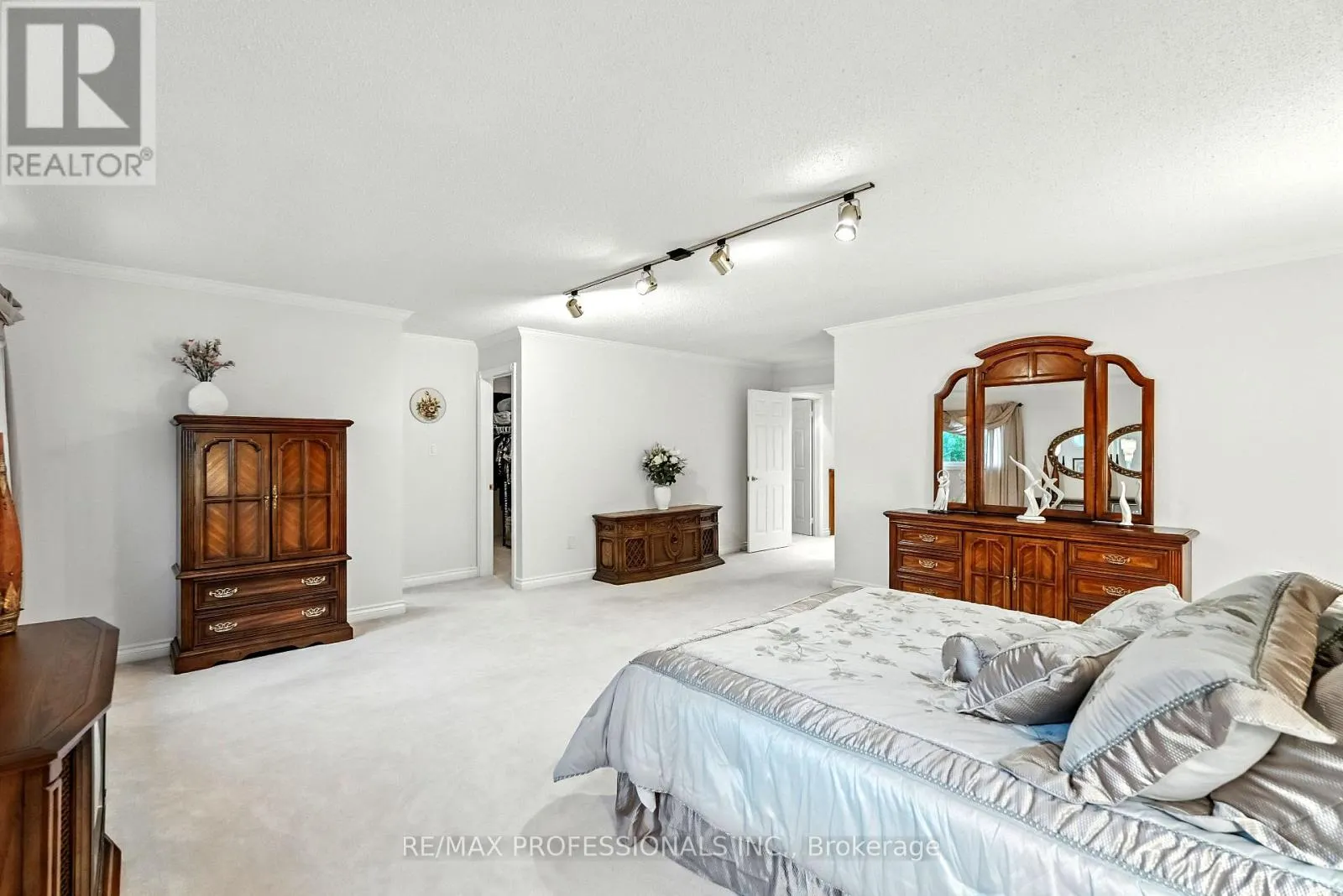 183 BARBER DRIVE