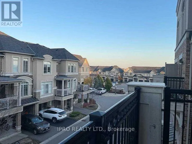 120 - 2441 GREENWICH DRIVE