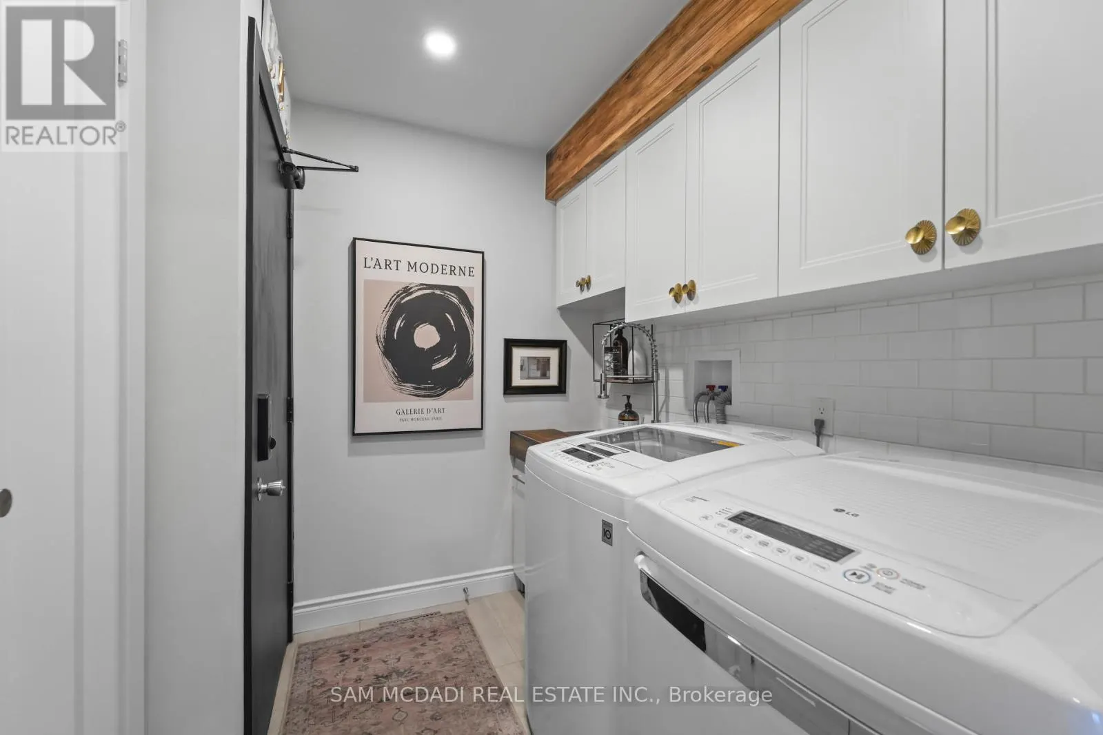 2592 BARRISDALE COURT