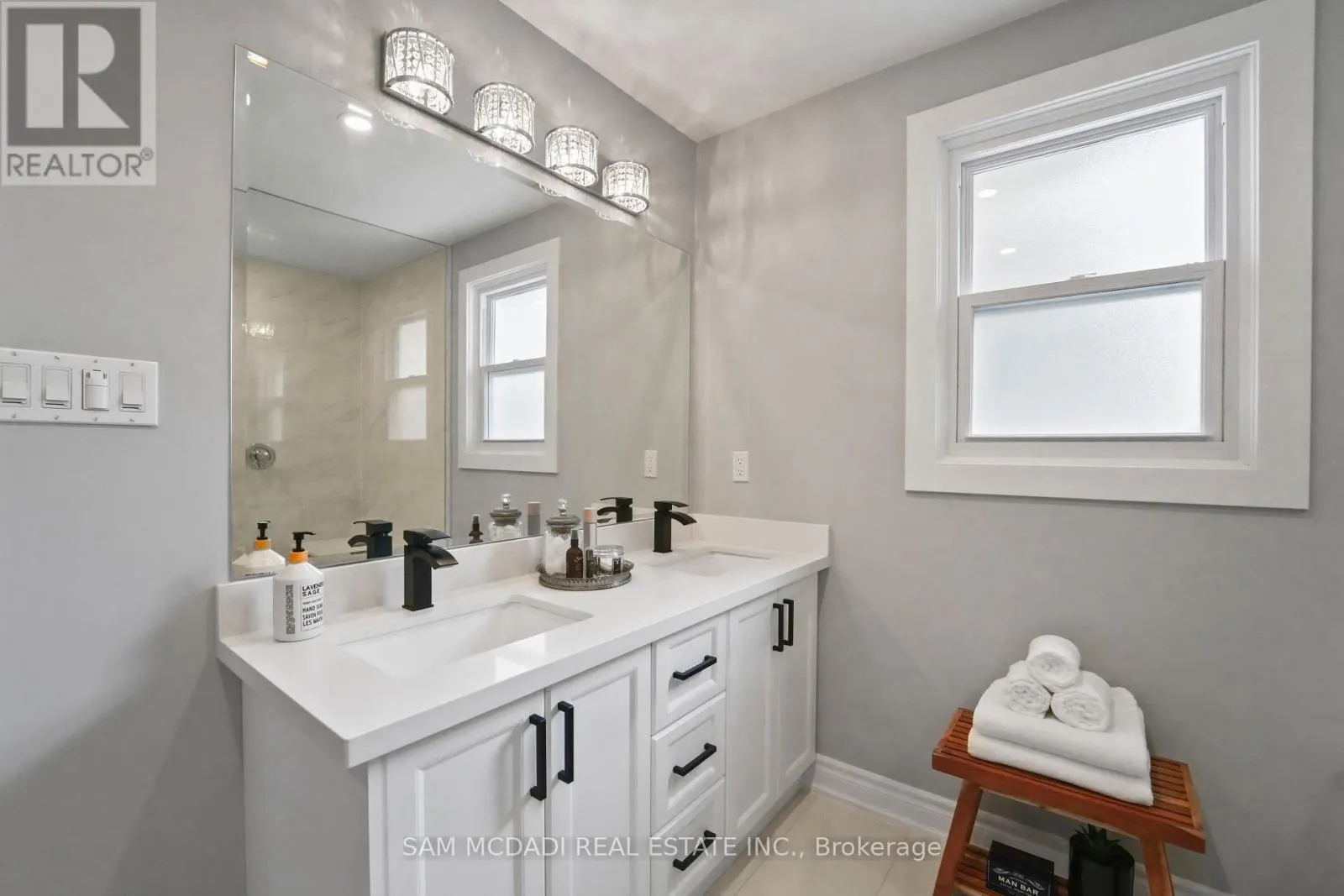 2592 BARRISDALE COURT