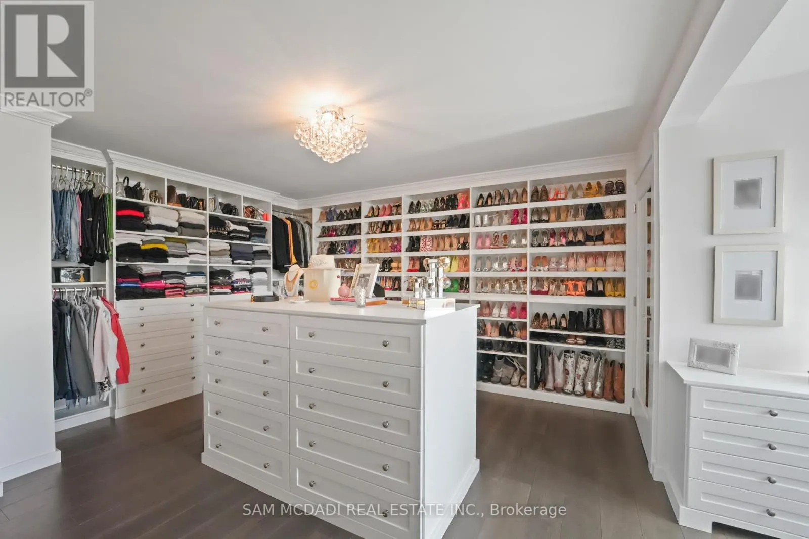 2592 BARRISDALE COURT
