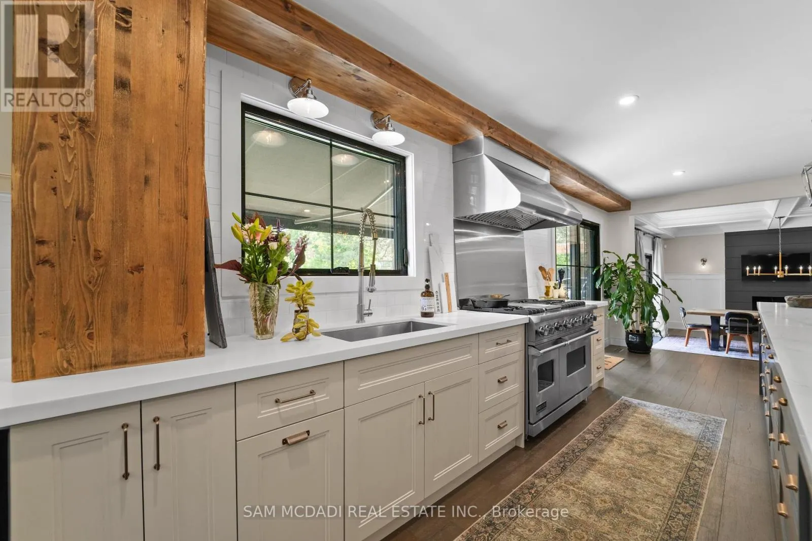 2592 BARRISDALE COURT