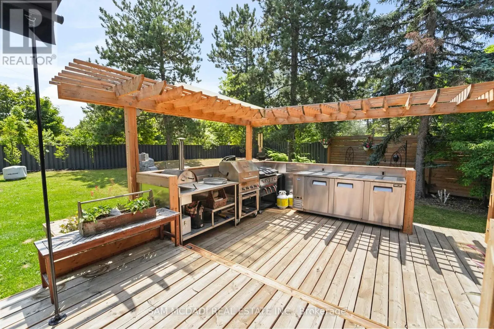2592 BARRISDALE COURT