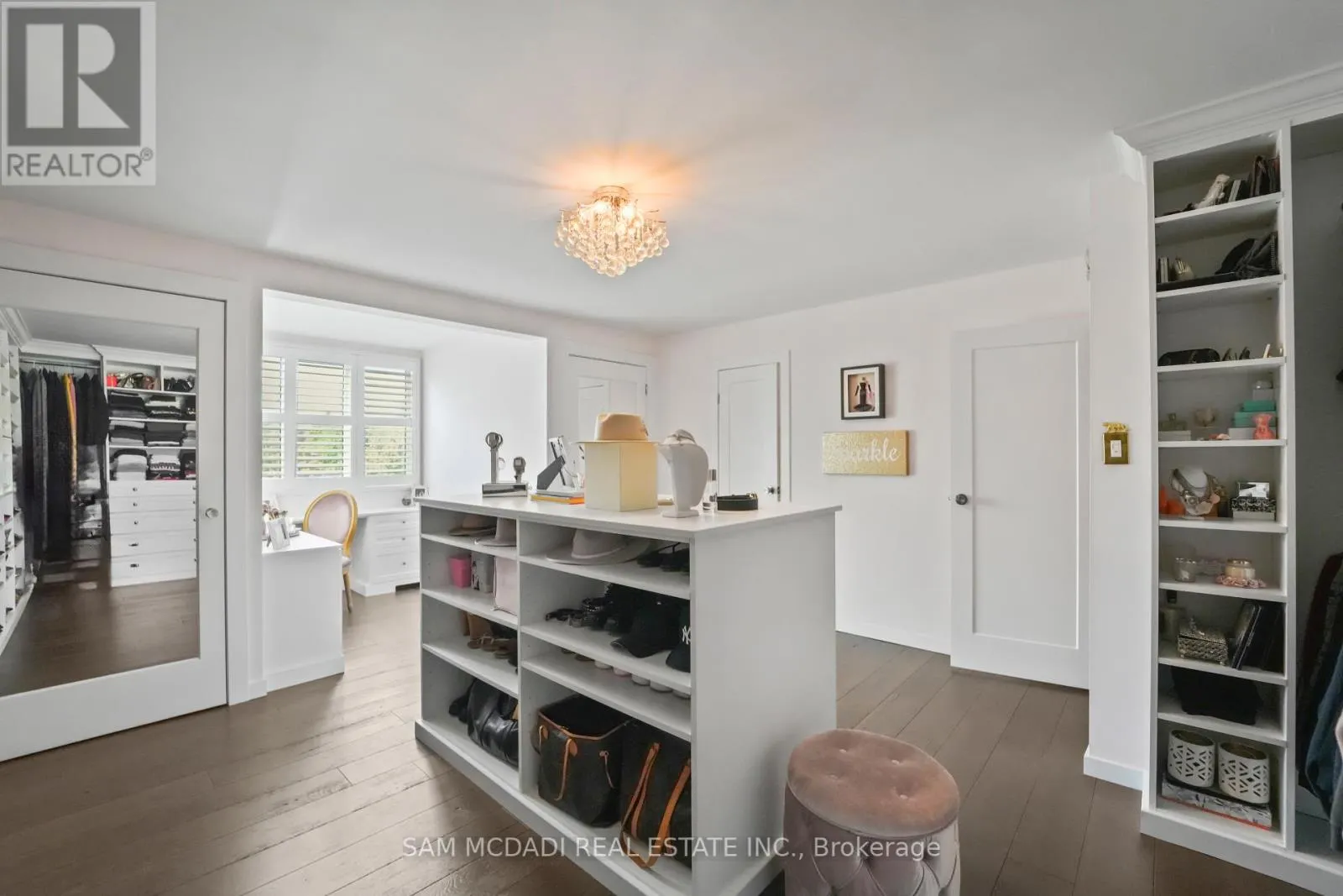 2592 BARRISDALE COURT