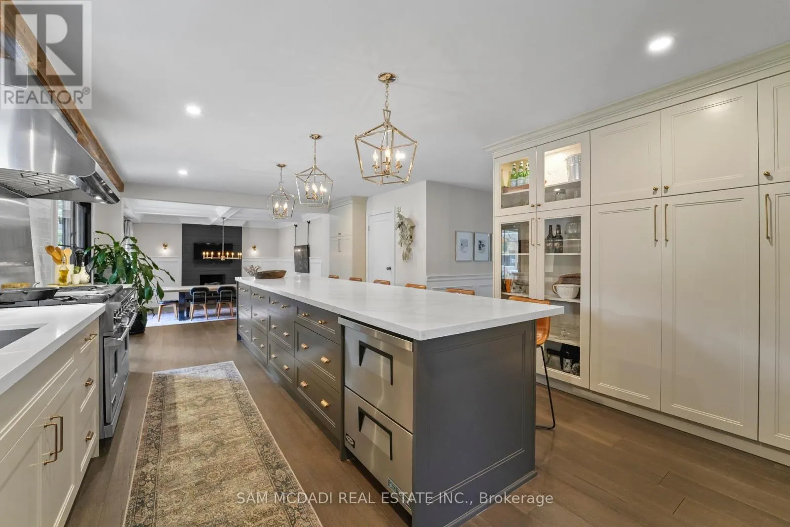 2592 BARRISDALE COURT