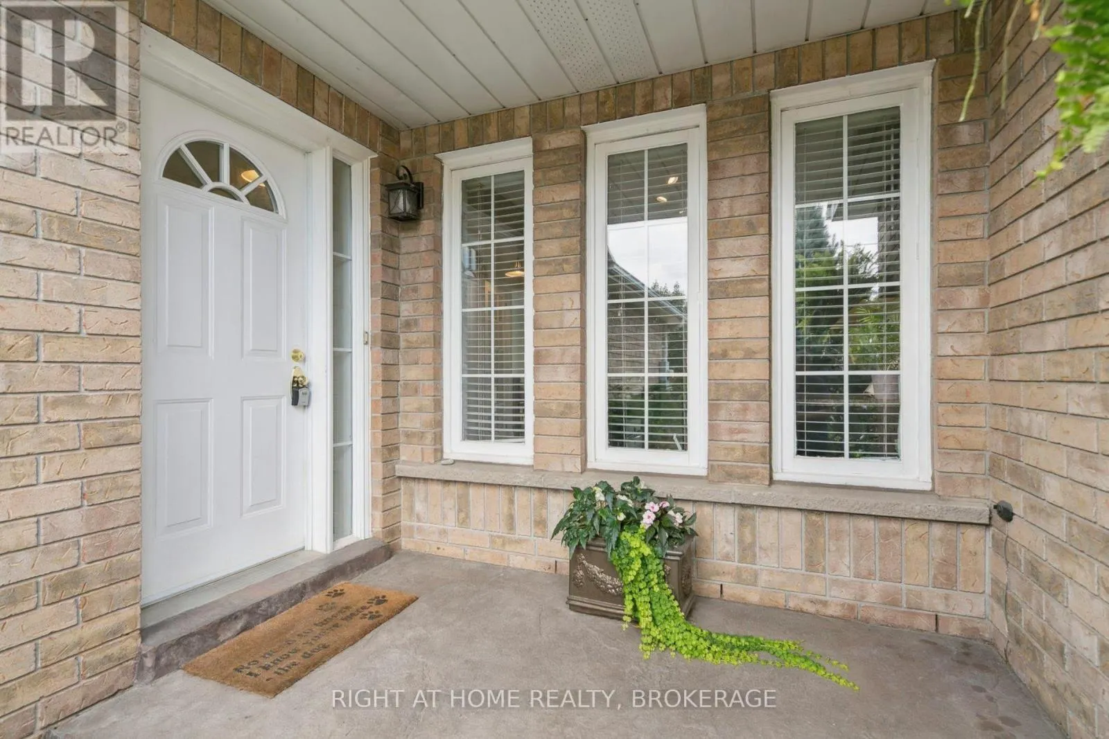 550 ELIZA CRESCENT