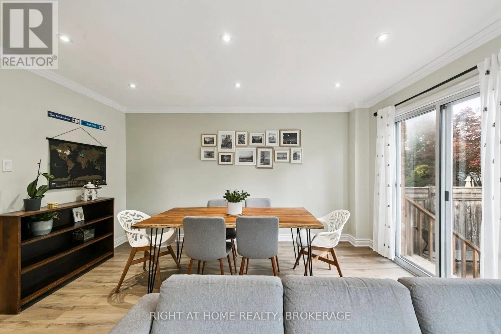 550 ELIZA CRESCENT
