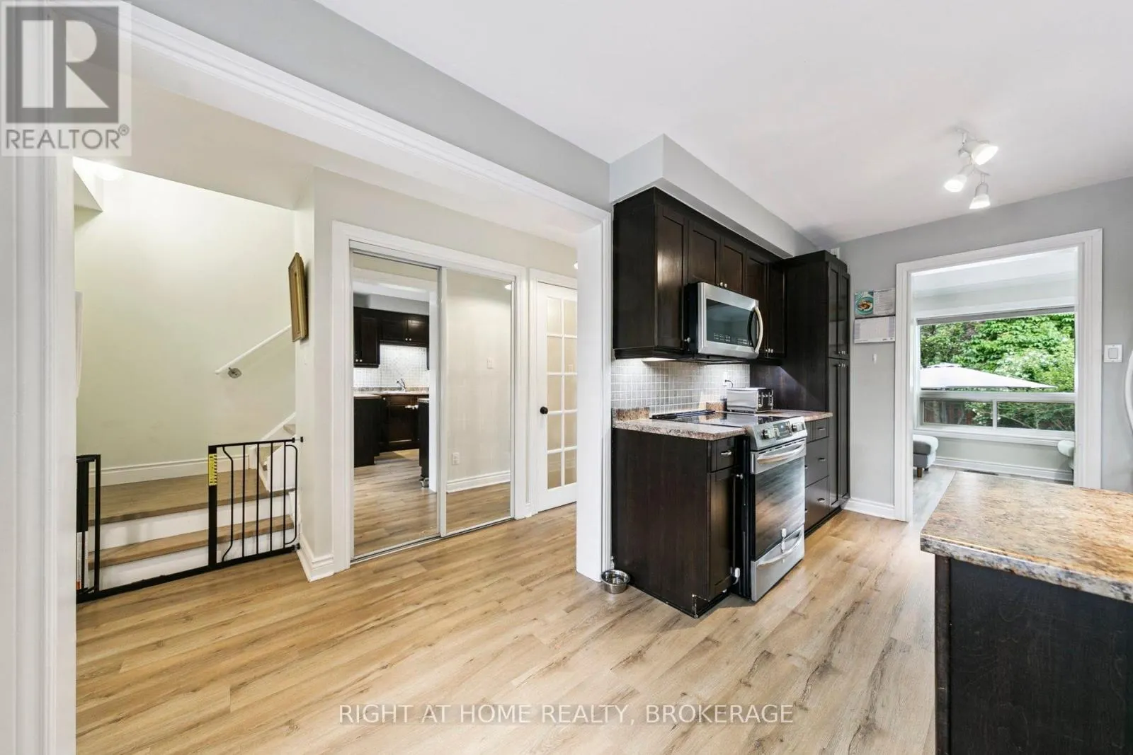 550 ELIZA CRESCENT