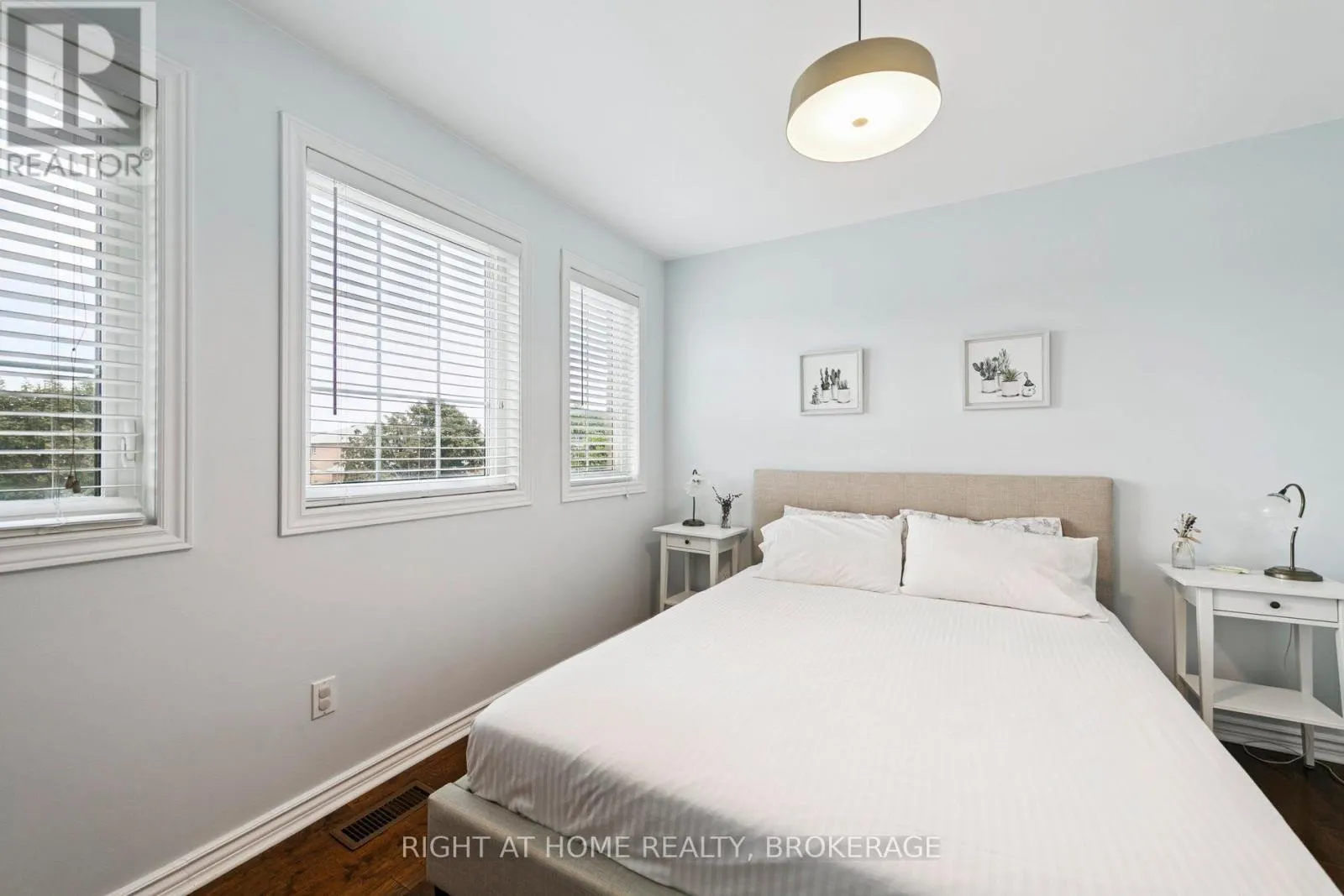 550 ELIZA CRESCENT
