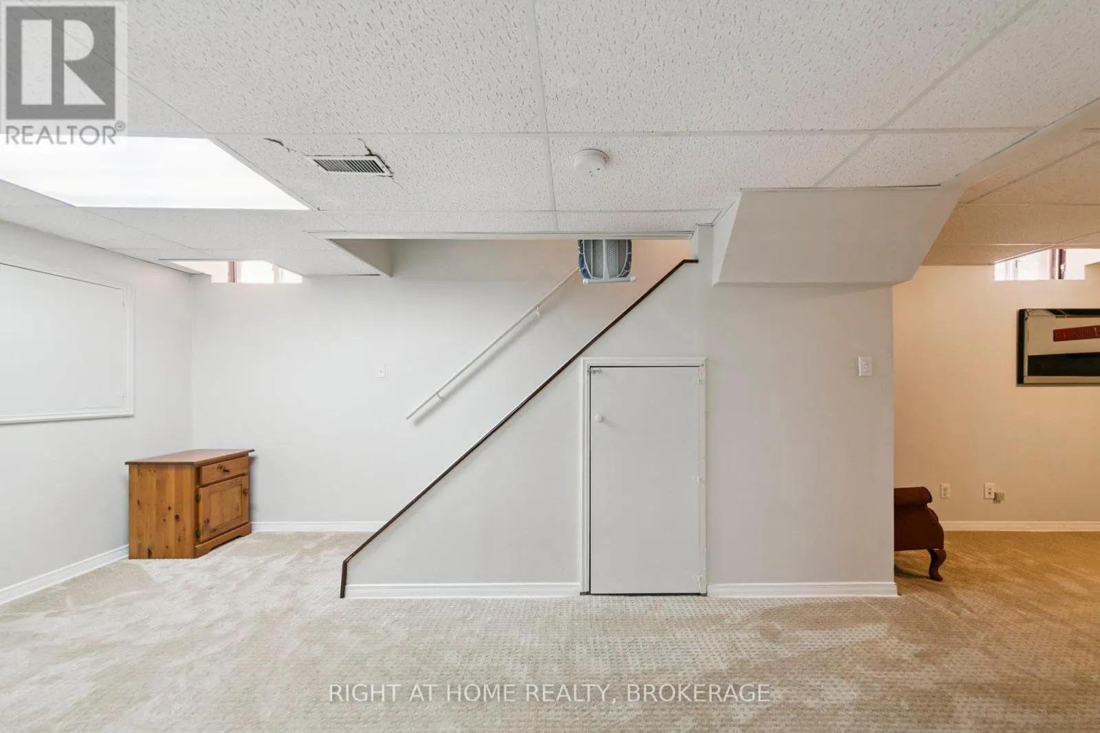 550 ELIZA CRESCENT
